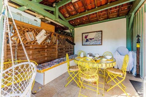 La Chambre Dorée du Bassin