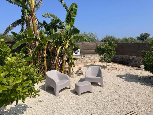 Villa Luana con piscina - image 2