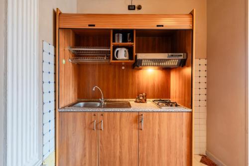 кухня, Romantic Apartment Near Pisa Lucca in Бьєнтіна