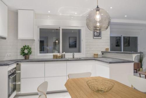 Luxury Apartment Fuengirola - image 2