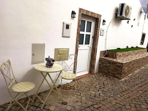 Exterior view, Casa Gotinha d' Agua in Alcaria Ruiva