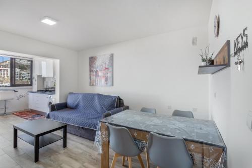 Daniel House - image 4