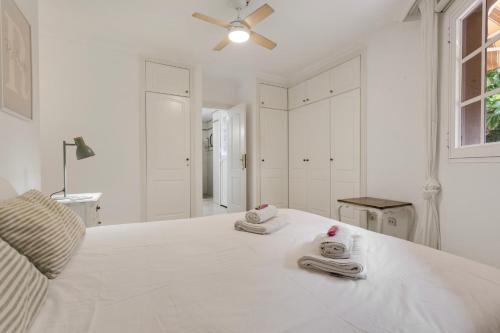 Preciosa Casa Con Jardín Privado - image 2