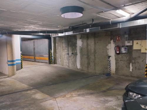Apartamento Centro con Parking - image 3