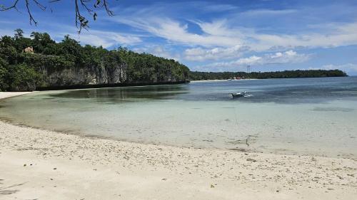 BatsonBHouse Camotes - image 4