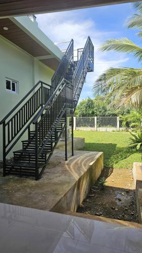BatsonBHouse Camotes - image 5
