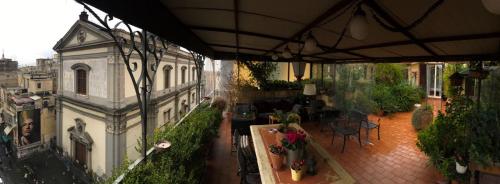 Terrazza Duomo – Naples, CO