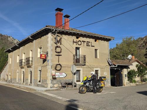 hotel photo