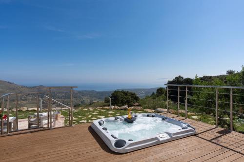 Dome on the hill with Jacuzzi, Кастелламмаре-дель-Гольфо (фото 9)
