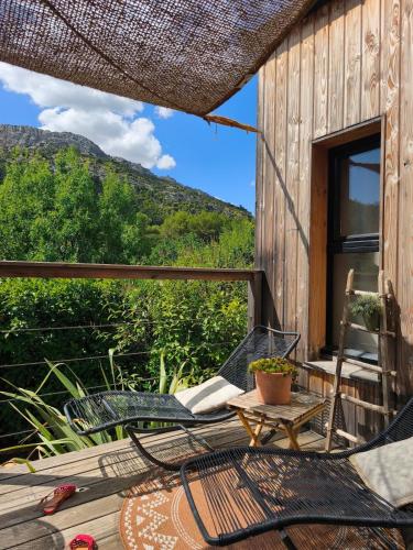 Lodge des Dentelles - Les Cabanes de Provence in Lafare