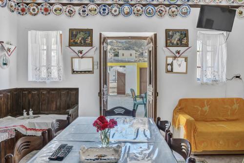 Viesnīcas āriene, Villa Houvarda in Olympos (Dodecanese)