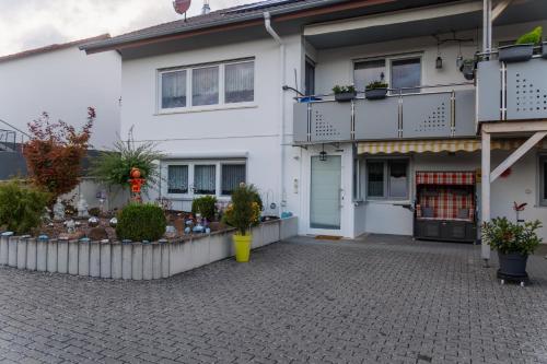Viesnīcas āriene, Collenberger Ferienwohnung Schäfer (Collenberger Ferienwohnung Schafer) in Freudenberg (Baden-Wurttemberg)