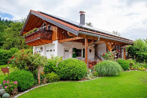 Landhaus Exklusive Appartement in Wiederhofen, Deutschland