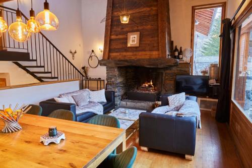 Exterior view, Chalet Du Houx in Le Raffort