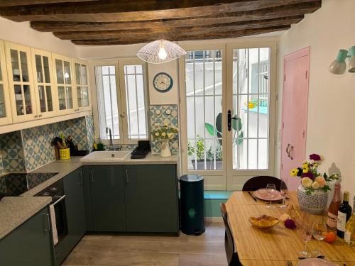 Heart of Saint-Germain Cozy 2BR for 5 Aldaro - image 8