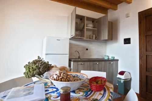 virtuve, Casa Arconides in Pettineo