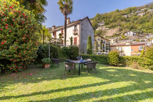 Casa Maria Giulia - lovely apartment with garden in Kanero Riviera