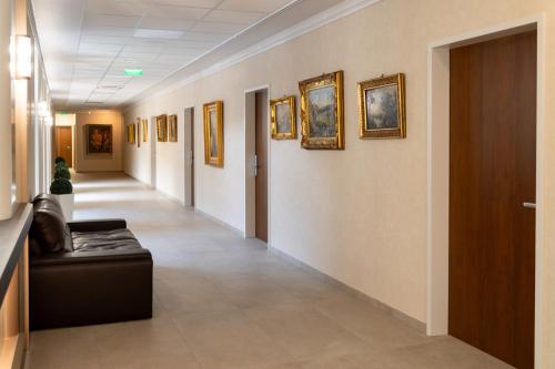 Hotel Garzon Plaza - image 44