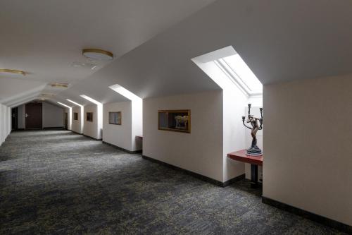Hotel Garzon Plaza - image 32