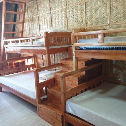Beachhouse for 15 pax with pavilion in นาซุกบู