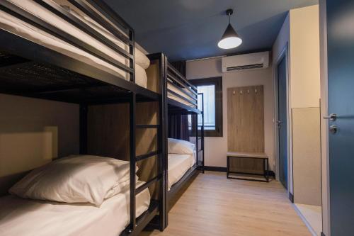 Bed in 4-Bed Dormitory Room