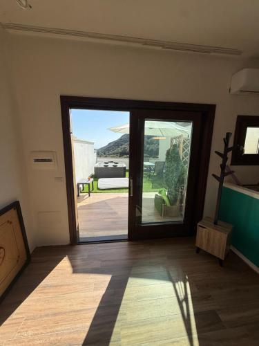 Sardinia house with beautiful view near sea 3