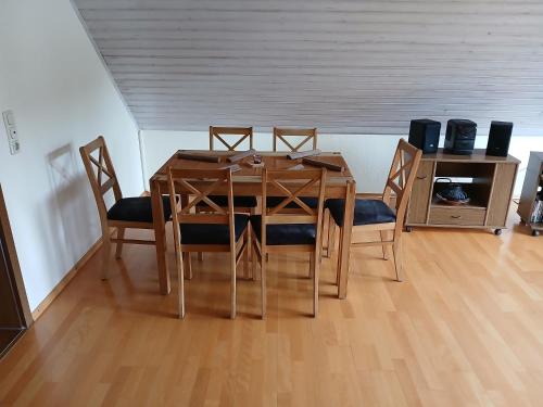 Viesnīcas āriene, Ferienwohnung am Radweg in Sinntal