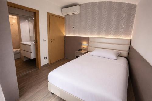 1 twin bed