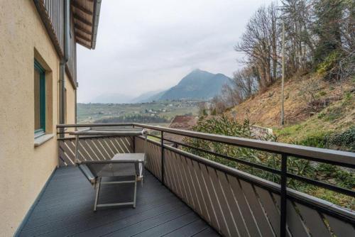 2 bedrooms, 4 beds