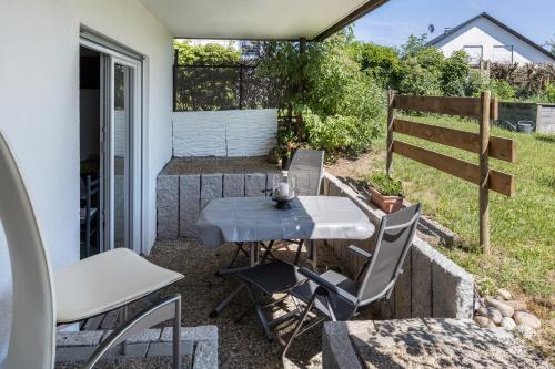 Ferienwohnung am Bregenberg – khách sạn tại Braunlingen