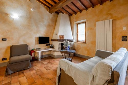3 bedrooms, 4 beds