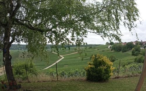 Hotelli välisilme, Aux souvenirs d'Antan in Mondement-Montgivroux