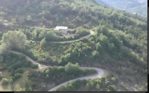 Viesnīcas āriene, Gîte Fonfroide, Drome Provençale (Gite Fonfroide, Drome Provencale) in La Motte-Chalancon