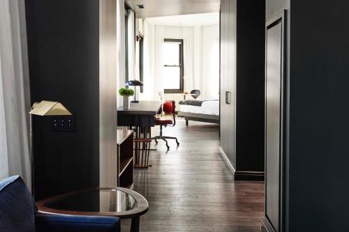 85374510 The Robey, Chicago, a Member of Design Hotels