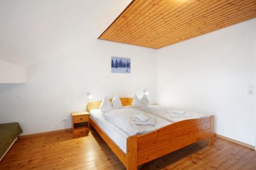 Gästehaus Kehrwieder - image 11