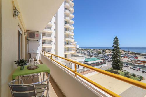Estrela 304,Vista Mar, com piscina – khách sạn tại Armacao De Pera