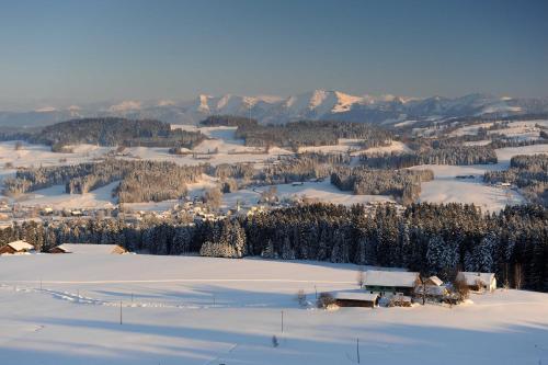 Viesnīcas āriene, Ferienhaus Weiler im Allgäu (Ferienhaus Weiler im Allgau) in Weiler-Simmerberg
