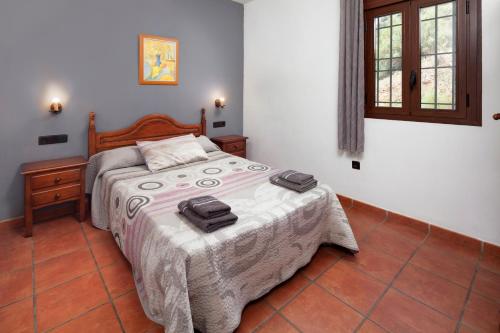 Casa Rural Los Hidalgos - Tap to explore photos