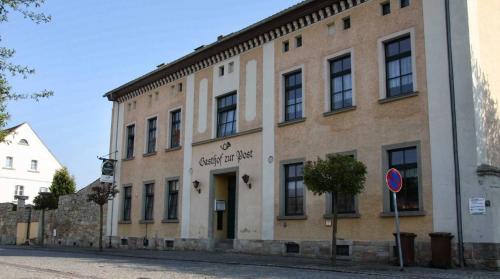 Restorāns, Ferien- & Monteurwohnung Stößen (Ferien- & Monteurwohnung Stoßen) in Teuchern