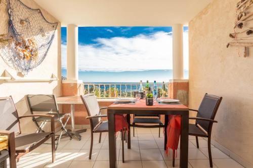 Exterior view, Village Pierre & Vacances - Cap Esterel - Saint Raphael Village in Le Dramont