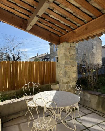 Viesnīcas āriene, Gîte 4 personnes – Drôme provençale (Gite 4 personnes – Drome provencale) in Puī Senmartēna