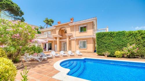 Costacabana - Villa Primavera
