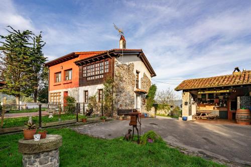 Viesnīcas āriene, La Casina Del Fresnu in Miravalles
