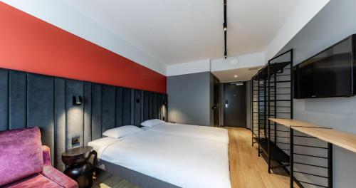 Tallink Express Hotel, Tallinn (photo 6)