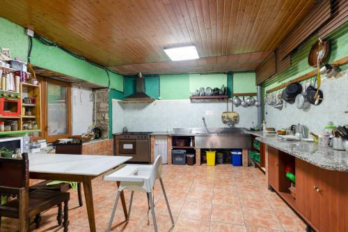 virtuve, Casa refugi les Orenetes in Rocafort