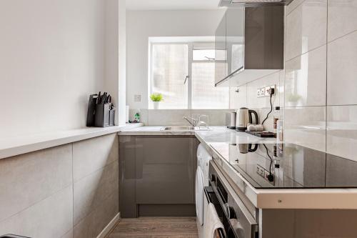 Oxford Street Apartments by Advan 4