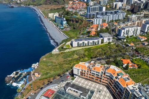 Duplex - ManMar Residences in ฟุนคาล