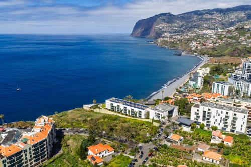 Duplex - ManMar Residences in ฟุนคาล