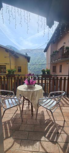 Chalet con Piscina 3