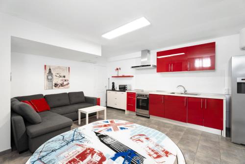Fairways Apartments Heated Pool